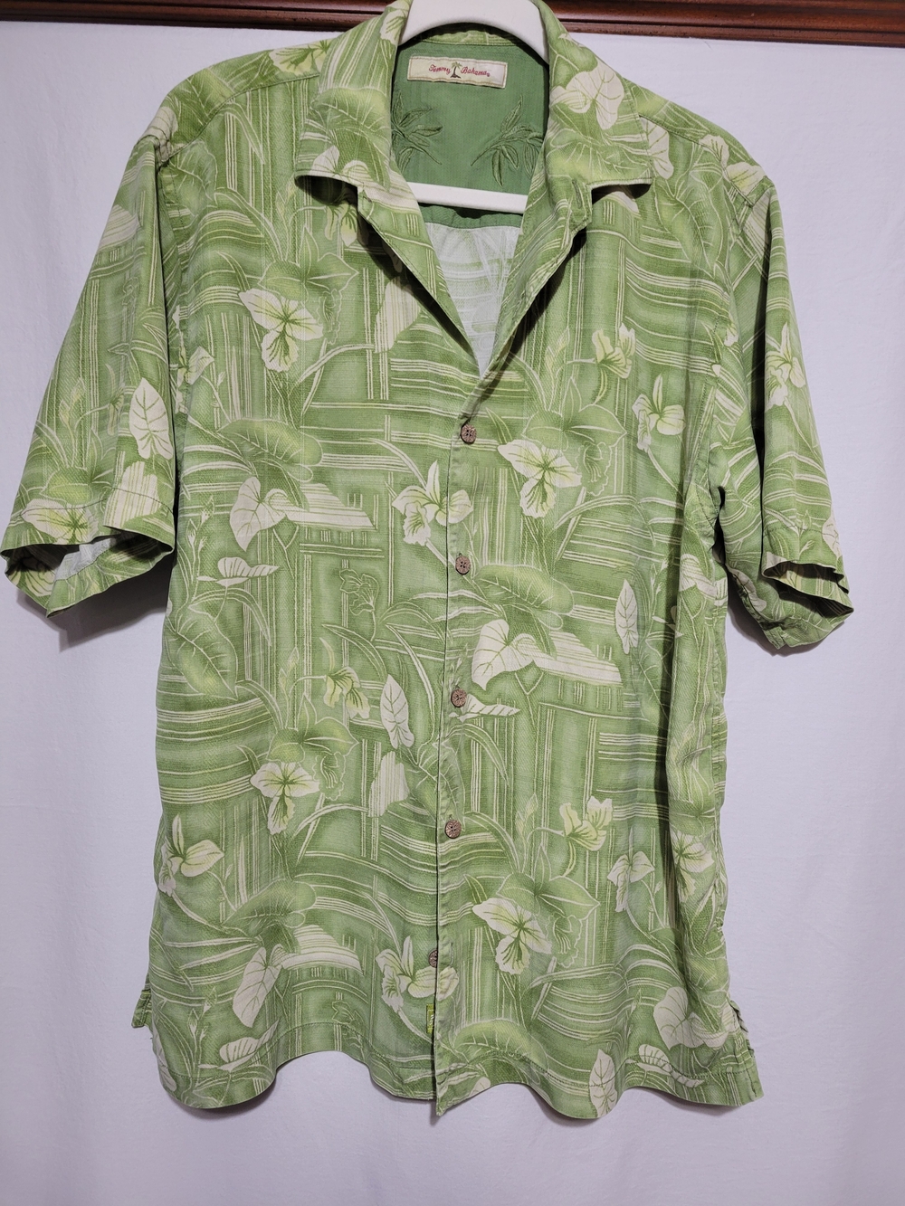Tommy Bahama Mens Light Green Floral Camp Shirt